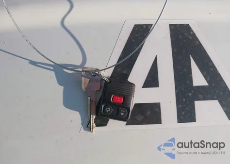 2003 Ford F-250 Lariat/Xl/Xlt из США, поврежденный, VIN 1FTNW21F73EA01737